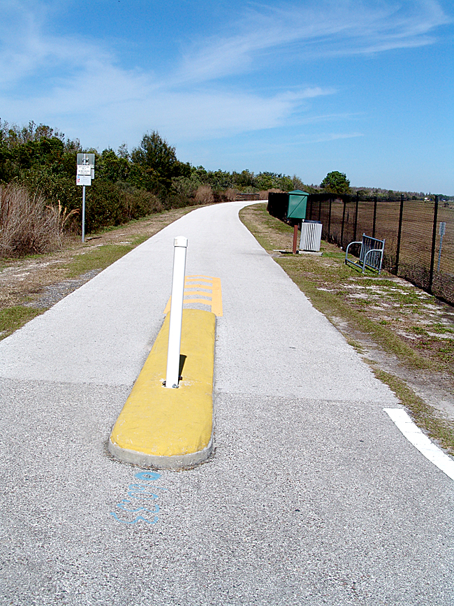 Southern Trail Head - the north head is about 40 miles that direction of mostly the same as shown with cross road and entrances about every 4 miles, far as we've been.